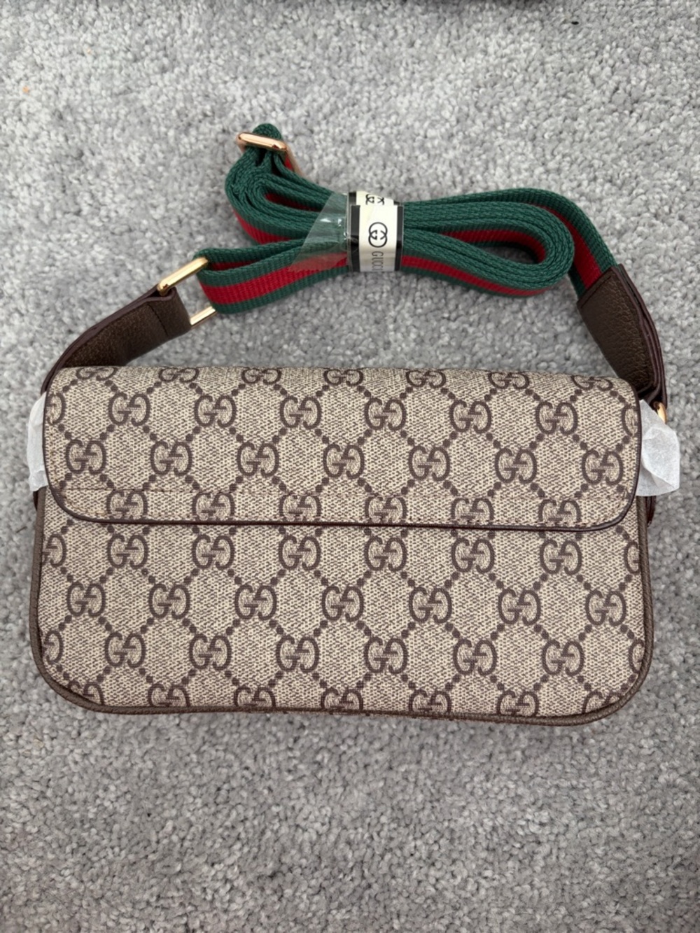 FAKE Beige GG Canvas Crossbody with Green-Red Web Adjustable Strap - Picture 2 of 2